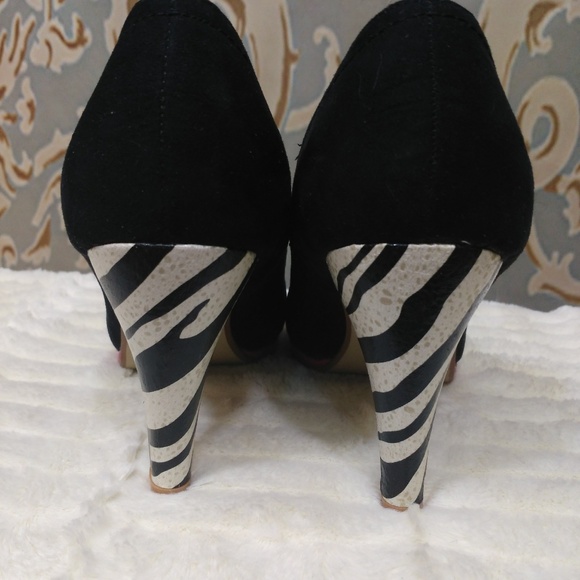 Y2K Chelsea Girl Zebra Print Heels Black Faux Suede Pink size 8 Emo Mcbling - Picture 6 of 8